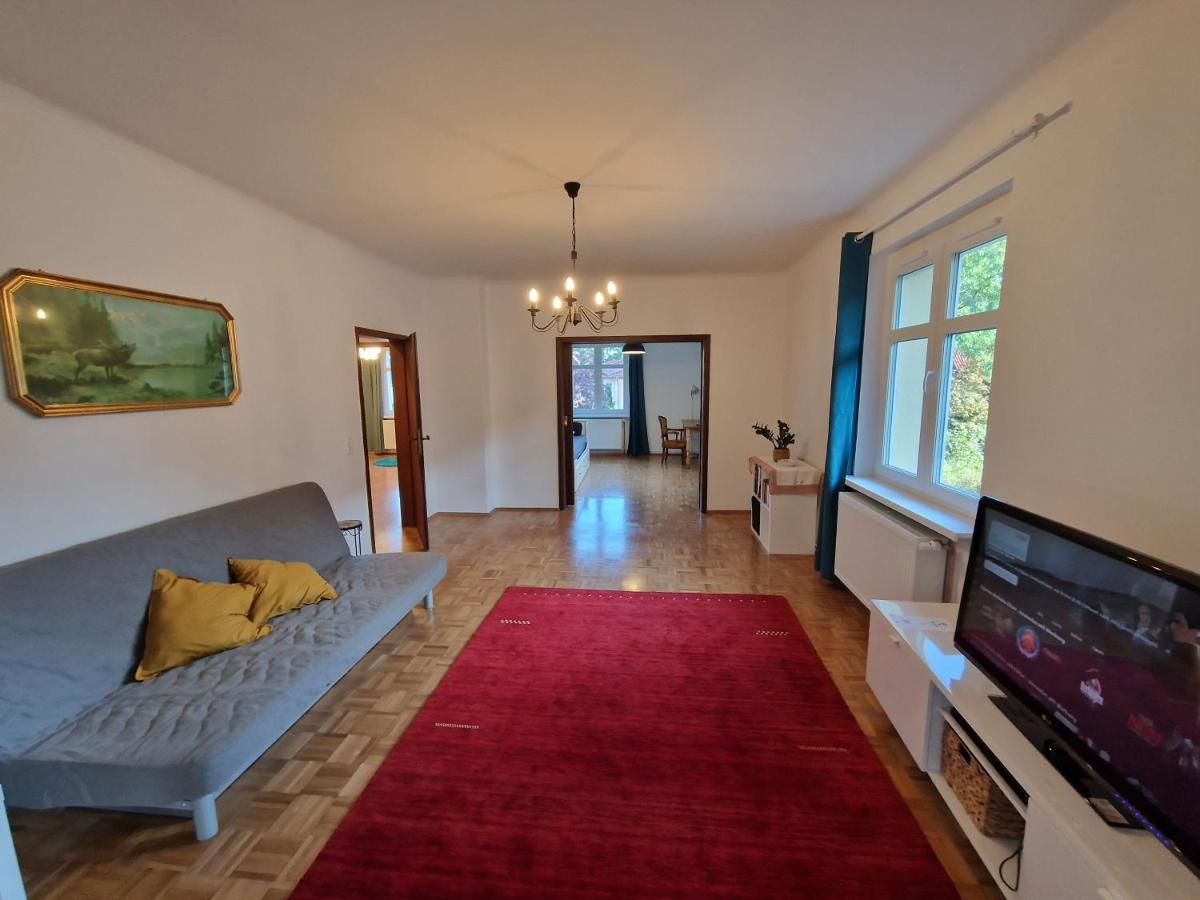 Geraeumige Und Zentrale Ferienwohnung Stahnsdorf Zewnętrze zdjęcie