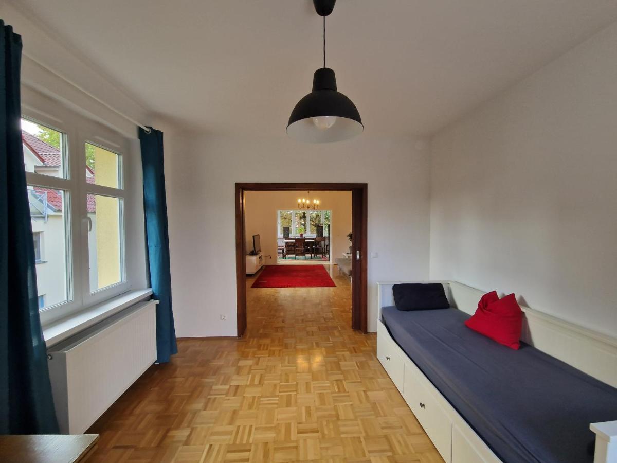 Geraeumige Und Zentrale Ferienwohnung Stahnsdorf Zewnętrze zdjęcie